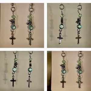 Girls Sliver Cross, with Dragonfly Earring’s (NWT)